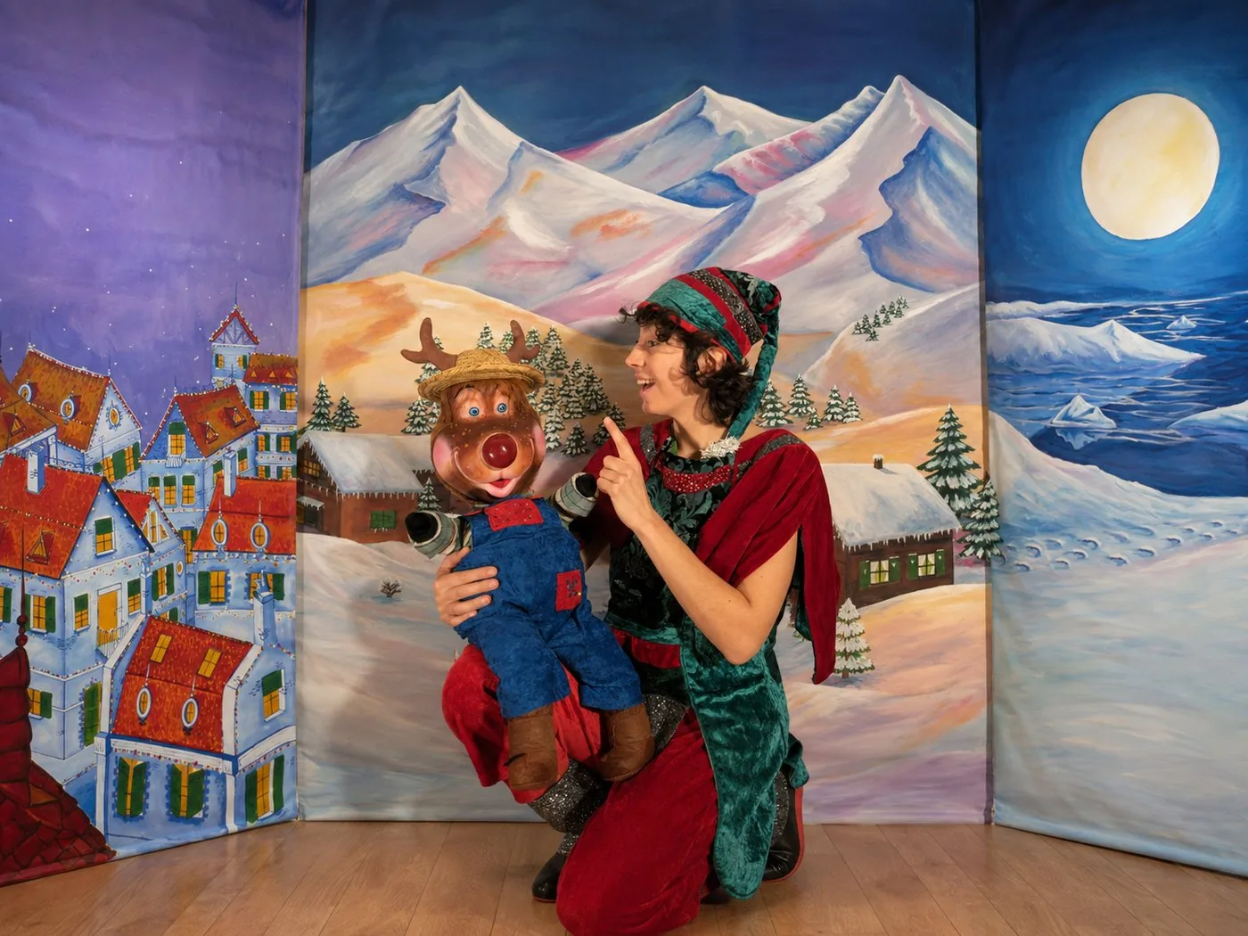 Nérolin le lutin avec Nez-Rouge, spectacle Nez-Rouge le petit renne de Noël
